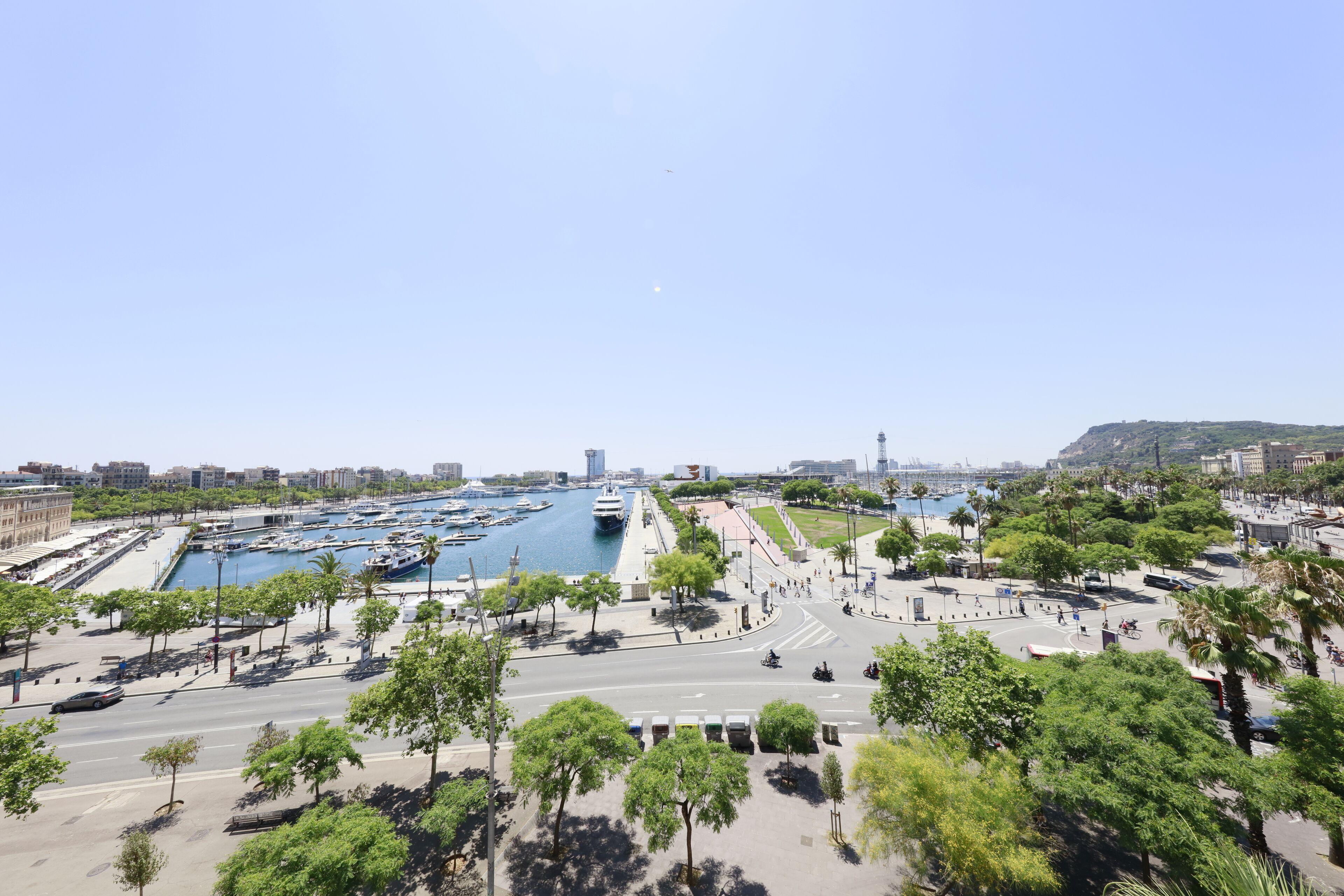 Som Nit Port Vell — Foto 3